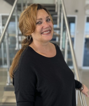 Barb Hayes Internet Specialist