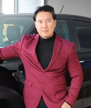 Edgardo Mateo Sales Manager