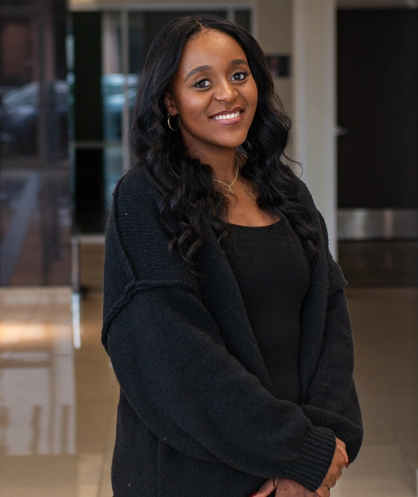Monica Muiro Lincoln Concierge